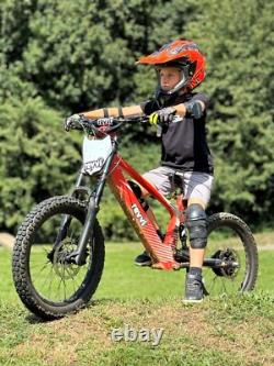 Brand New 18 Revvi Dirt Bike! Free Handguard Kit worth £21.99! From Stock