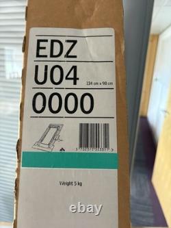 VELUX GGL U04 3059 Roof Window 98x134 cm + EDZ U04 Tile Flashing Kit New (UK04)