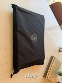 Kit d'entretien et de soin pour voiture Lamborghini Urus S authentique, neuf, jamais utilisé, 2025