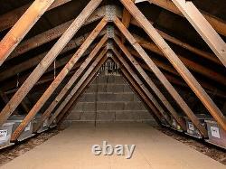 Kit d'étagère en poutre de plafond avec planches, parfait pour le stockage dans le grenier