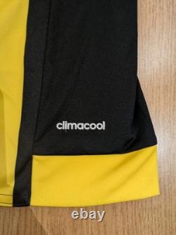 Kit de football 7 contre 7 Adidas noir et jaune tout neuf