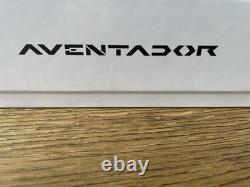 Kit de nettoyage Lamborghini Aventador NEUF SCELLÉ