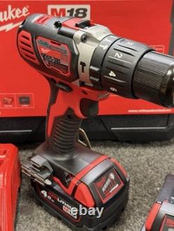 Kit perceuse-visseuse Milwaukee M18 BPD-402C neuf avec chargeur et 2 batteries