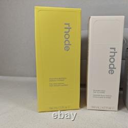 Le kit rhode Quatre essentiels quotidiens pour la peau avec trousse de toilette RRP 117 £ NOUVEAU