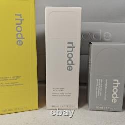 Le kit rhode Quatre essentiels quotidiens pour la peau avec trousse de toilette RRP 117 £ NOUVEAU