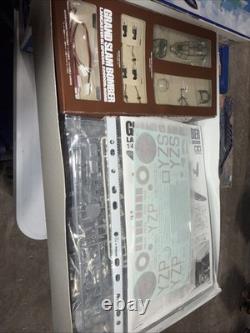 Maquette motorisée neuve TAMIYA 1/48 Grand Slam Bomber avec hélice actionnée par moteur